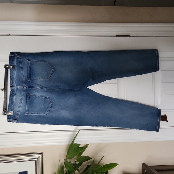 Code Bleu Jeans - Picture 4 of 4